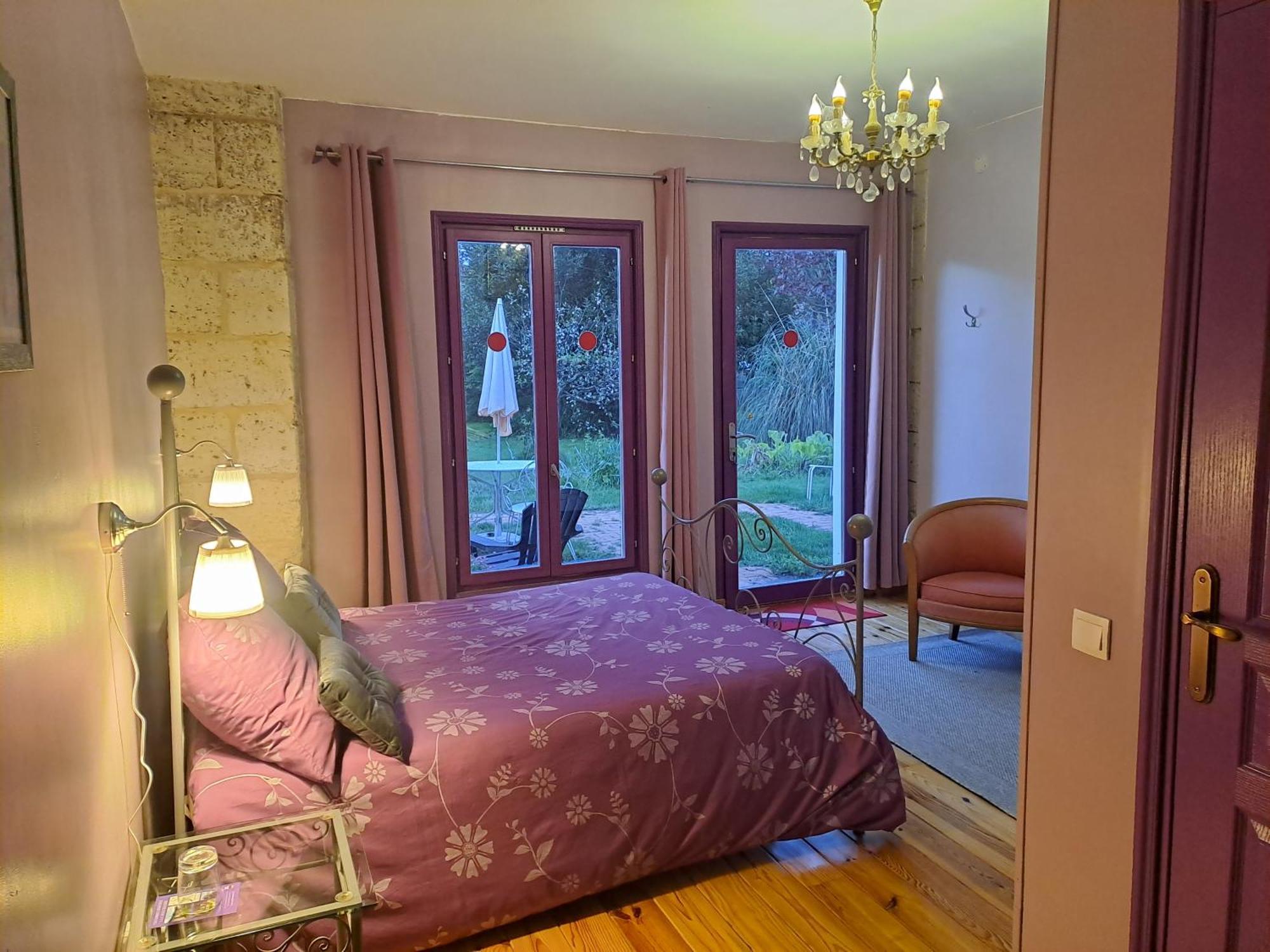 Bed and Breakfast La Cadournaise Saint-Seurin-de-Cadourne Esterno foto