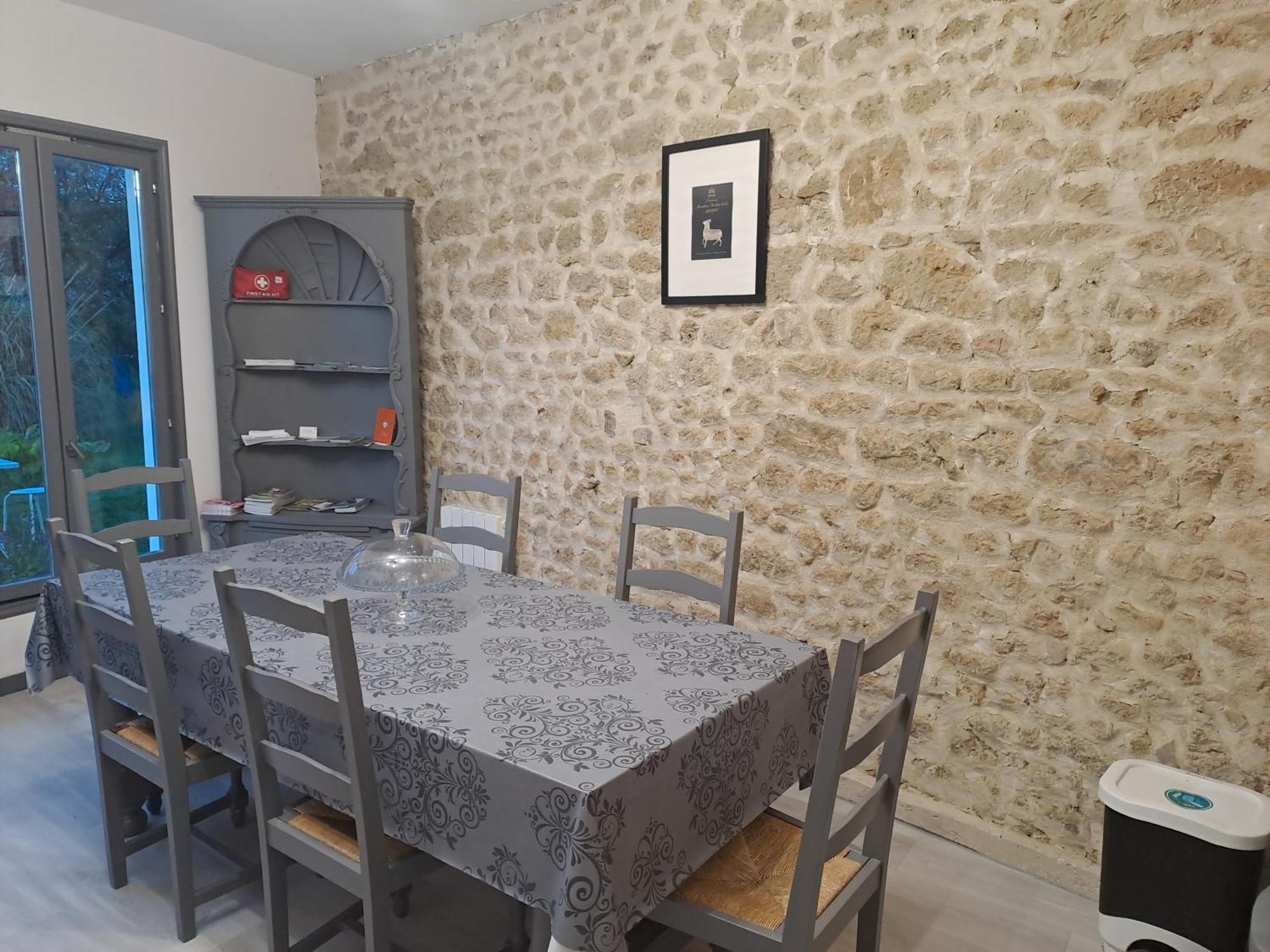 Bed and Breakfast La Cadournaise Saint-Seurin-de-Cadourne Esterno foto
