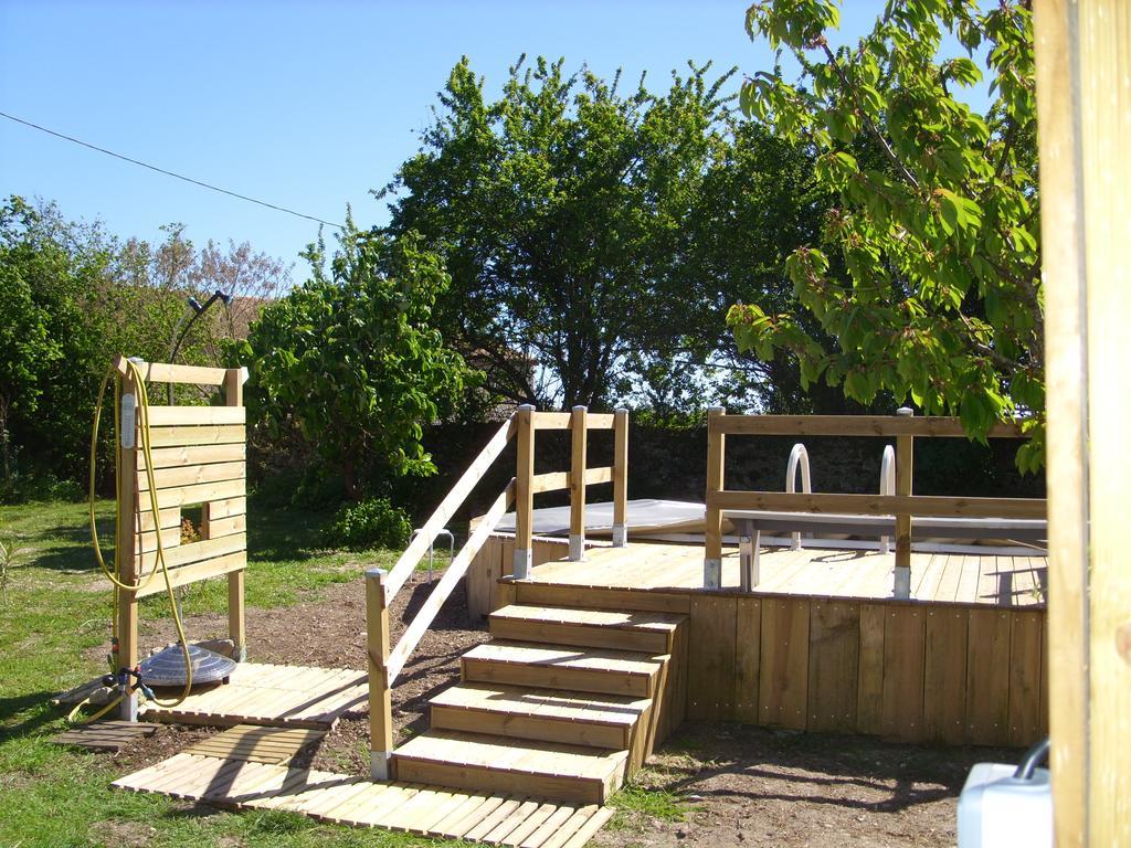 Bed and Breakfast La Cadournaise Saint-Seurin-de-Cadourne Esterno foto