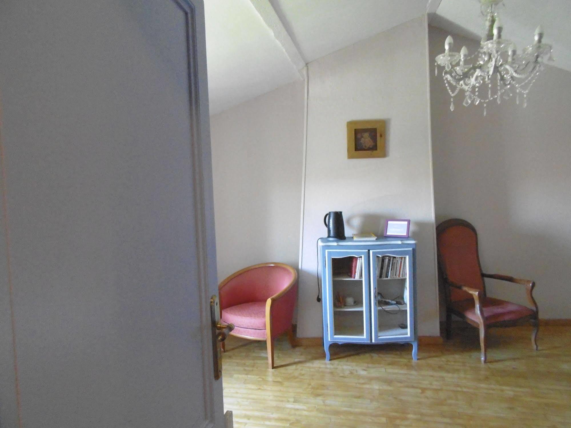 Bed and Breakfast La Cadournaise Saint-Seurin-de-Cadourne Esterno foto